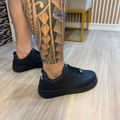 Nike Air Force 1 - Negro